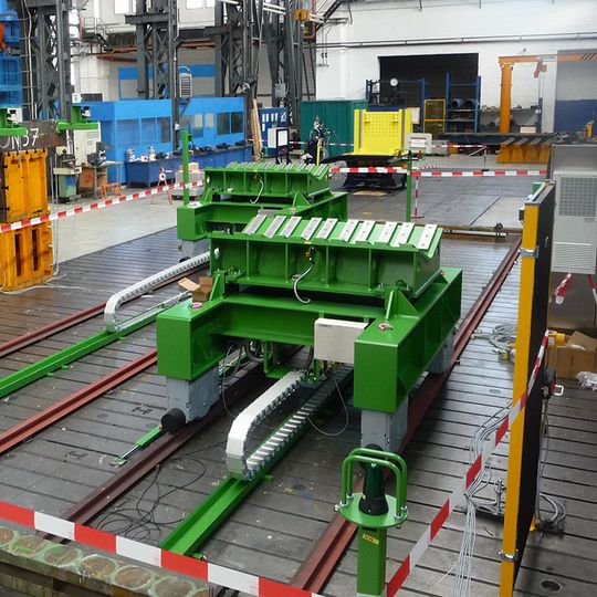 automatischer Querförderer für Coils